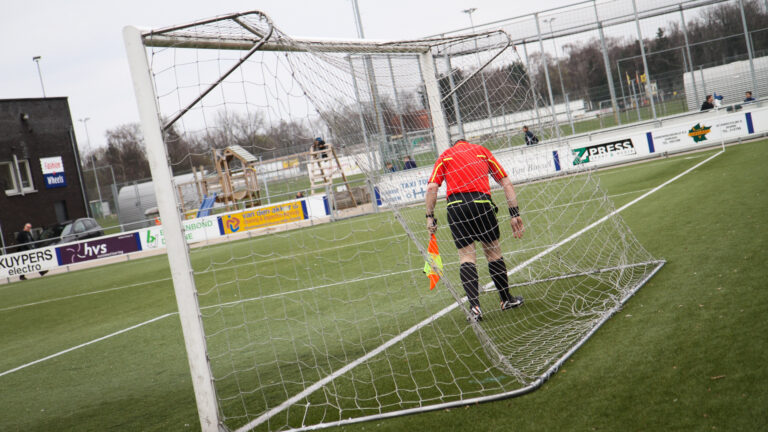 SV Deurne weer zonder punten tegen hekkensluiter