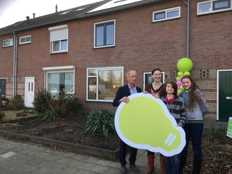 Woningbouwvereniging Bergopwaarts steekt energie in duurzaam wonen