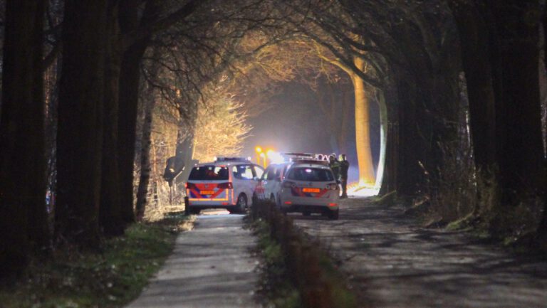 Zoekactie na melding schoten in Vlierden