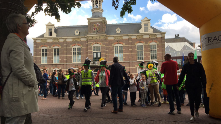 1363 deelnemers van start in de Avondvierdaagse