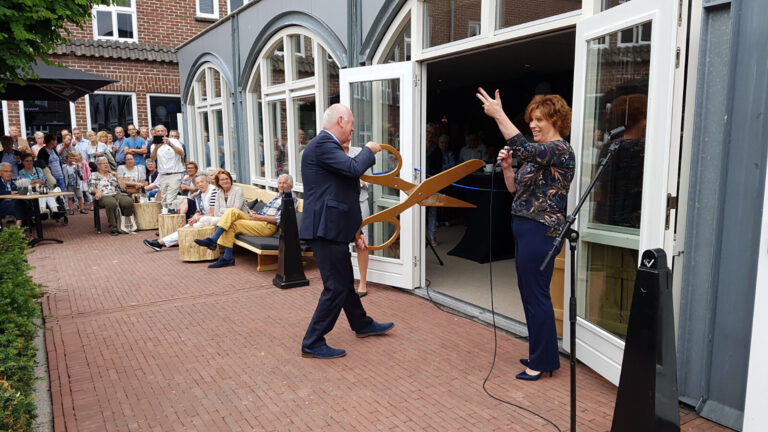 Opening Fletcher hotel Willibrordhaeghe trekt veel bekijks