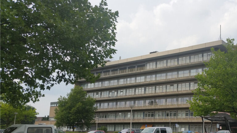 Gebouw Elkerliek Ziekenhuis Deurne verouderd