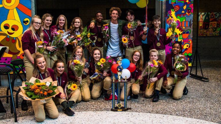 Deurne huldigt wereldkampioenen van dansgroep Vinutsu