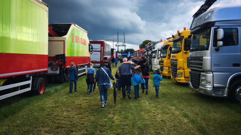 Plezier en vertier tijdens 32ste Truckshow Liessel