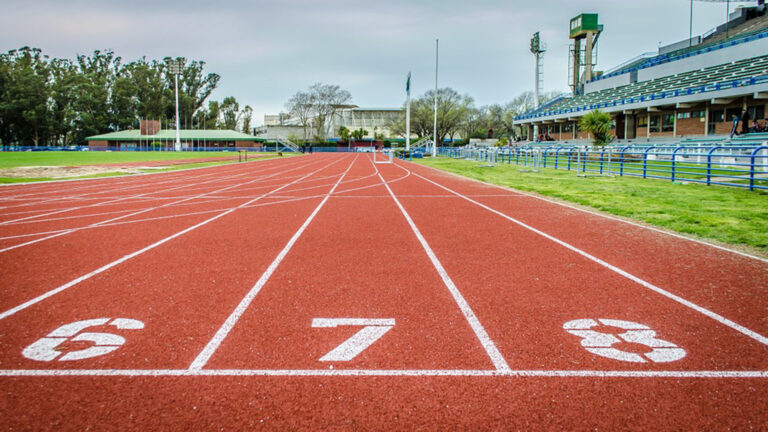 Twee atleten AV-Lopersgroep Deurne halen zilver op NK voor D-junioren