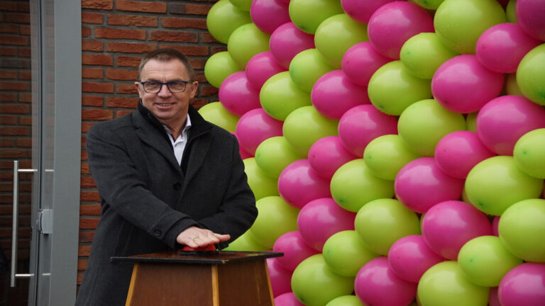 Wethouder Helm Verhees opent De Parel