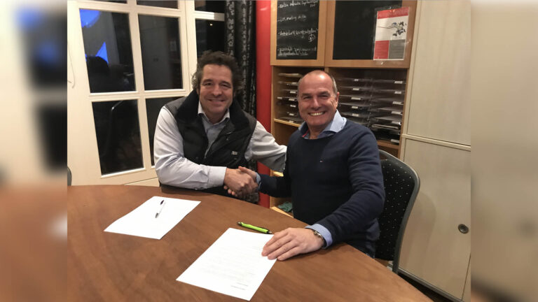 Nieuwe Oudervereniging Filos tekent sponsorovereenkomst