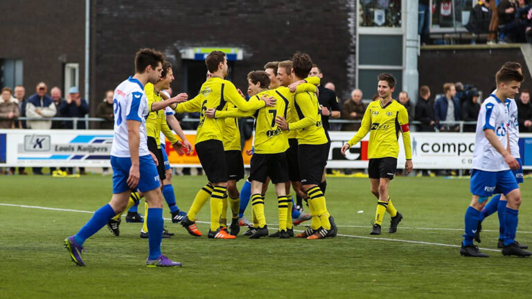 ZSV wil ongeslagen blijven in Kranenmortelderby