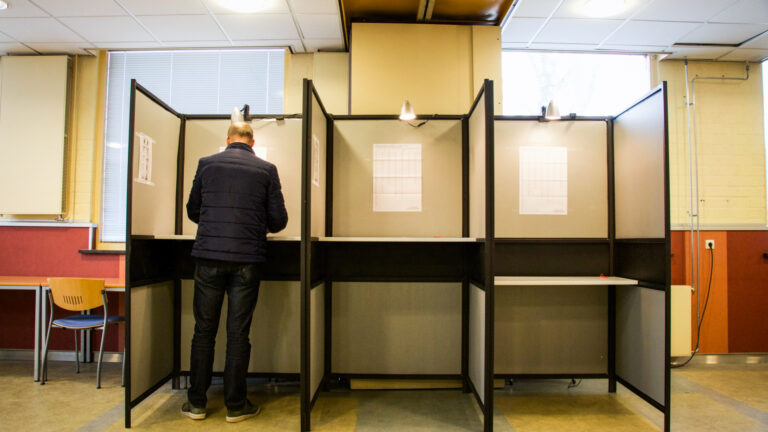 35,7% van Deurnenaren hebben gestemd