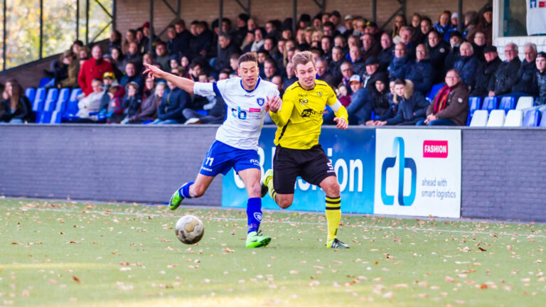 De Kranenmortelderby: belangen staan op het spel
