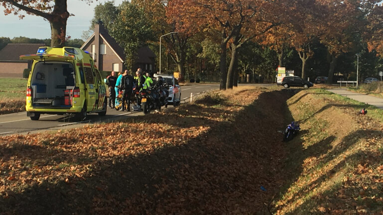 Motorrijder raakt gewond tijdens toerrit