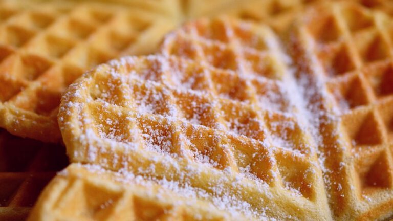 Willibrord Gymnasium verkoopt wafels voor goede doel