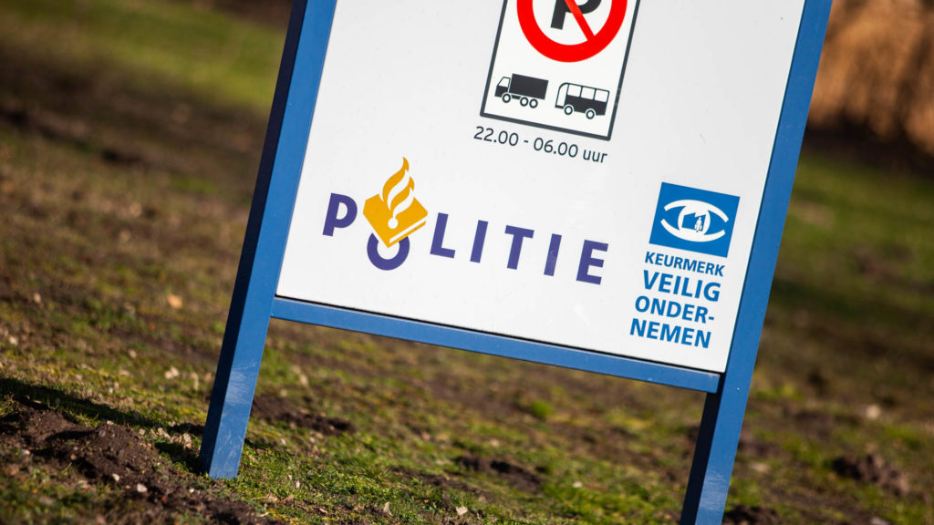 Politie Waarschuwt Voor Oplichters | Deurne Media Groep