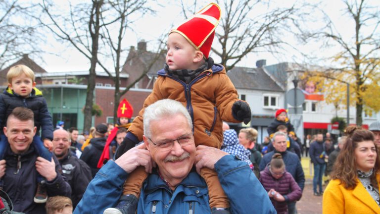 Sinterklaasintocht in Deurne mag doorgaan als doorstroomevenement