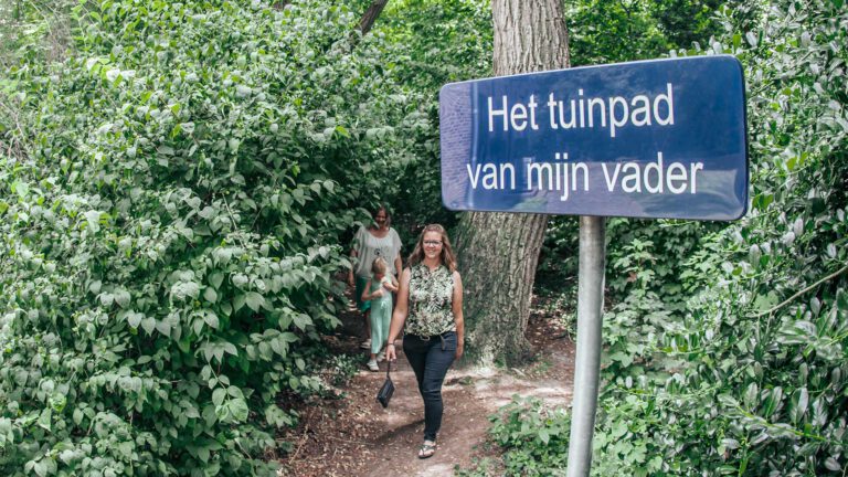 ‘Het Dorp’ weer populairst in Evergreen Top 1000; lied over Deurne voor twaalfde keer op eerste plaats