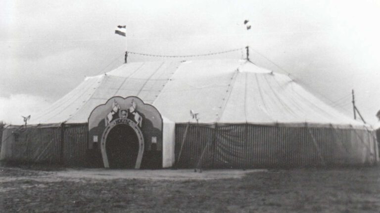 Museum De Wieger zoekt voor tentoonstelling materiaal over Deurnese Circus ‘t Hoefke