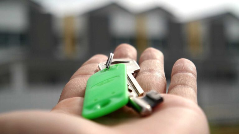 Huizenprijzen in Deurne stijgen met 14 procent