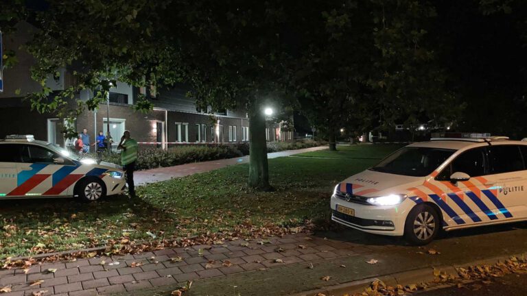 Politie zoekt man na beroving met wapen bij Stijn Streuvelslaan Deurne