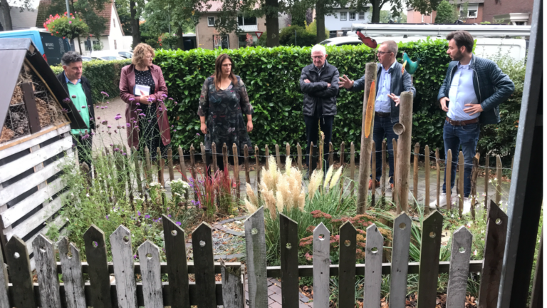 Burgemeester Buter op ‘kennismakingsbezoek’ in Helenaveen