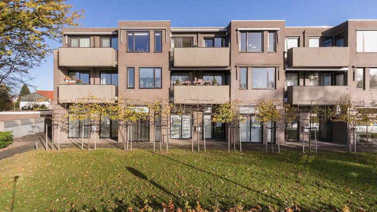 Plannen voor appartementen in kantoorruimten Stationsplein Deurne