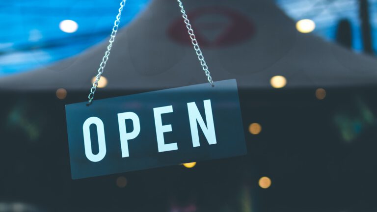 Horeca hoopt met petitie op onmiddellijke versoepeling coronamaatregelen