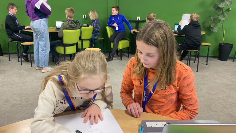 Leerlingen Aventurijn Deurne onderzoeken hoe Stichting Leergeld nog meer kinderen kan bereiken