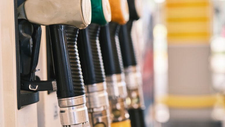 Deurne moet in 2050 energieneutraal zijn; gemeentevoertuigen rijden voortaan op biodiesel