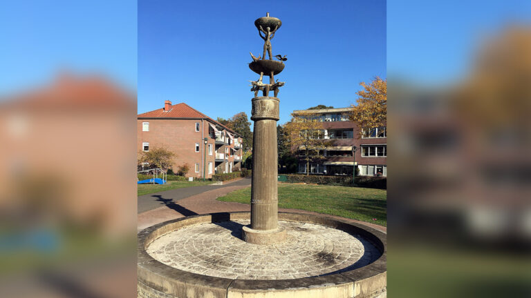 Fontein pastoor Roespark tijdelijk buiten gebruik door lek