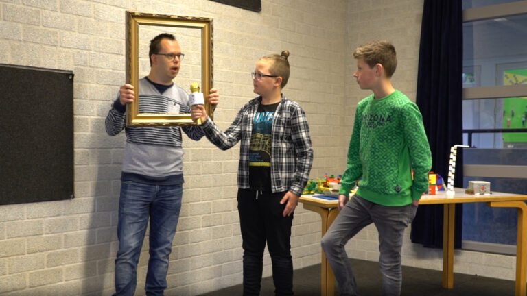 Nieuwe Kids Flits over het nut van ‘bewegend leren’ en ander nieuws voor en door kinderen