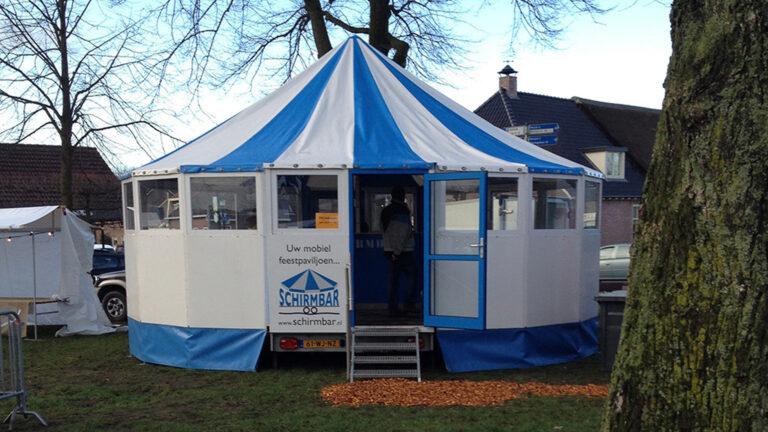 Het hele jaar door op elk feest of evenement een bijzondere sfeer met de Schirmbar
