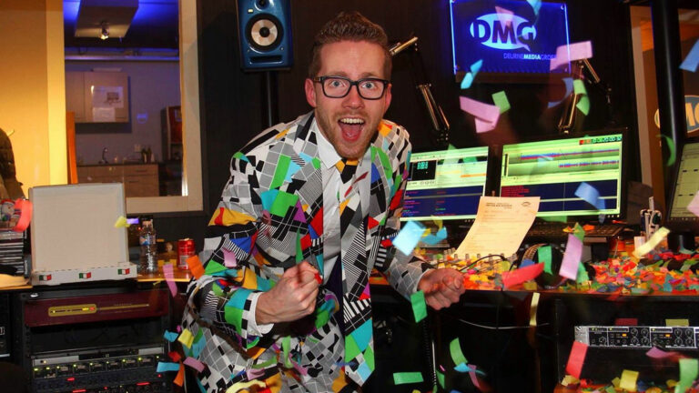 Tim van der Weerden bouwt feestje op DMG Radio met Tim’s Weekend Party