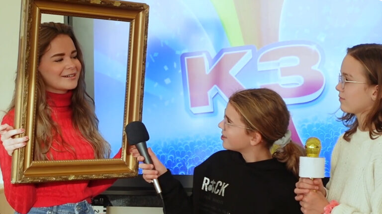 [VIDEO] Jeugdige reporters van Kids Flits interviewen Diede van K3