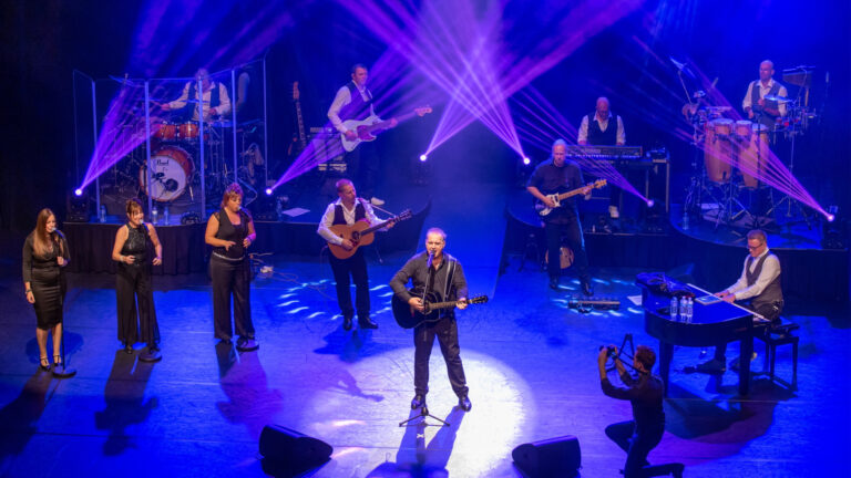 Deurnese muzikanten van Neil Diamond Project strijden mee in The Tribute – battle of the bands