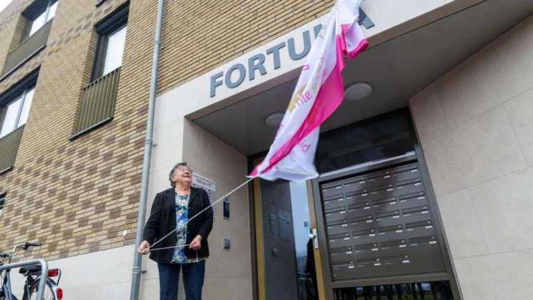 Annemie bedacht namen voor appartementsgebouwen aan Albert Schweitzerstraat in Deurne