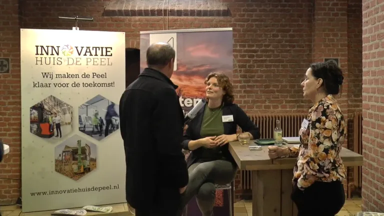 [VIDEO] Veel belangstelling voor eerste Peelland in Business in Deurne: ‘Dit smaakt duidelijk naar meer’