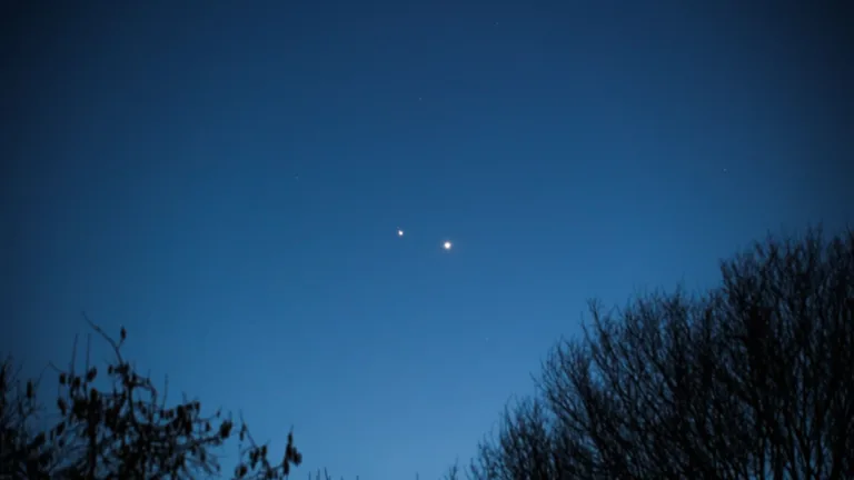 Venus en Jupiter goed te zien in regio Deurne; zeldzaam fenomeen pas weer in 2040 waarneembaar