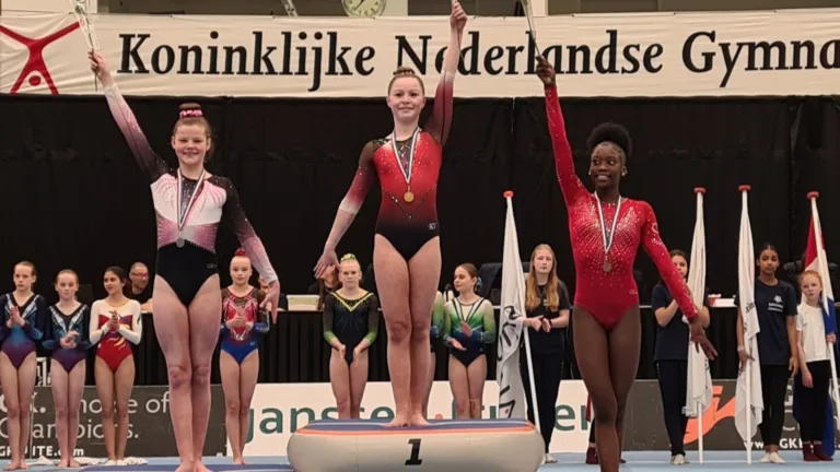 Leonieke de Keizer van KDO Deurne Bondskampioen Jeugd 1e Divisie