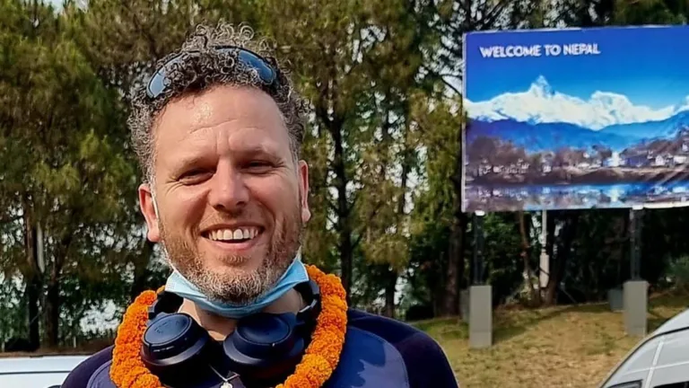 Deurnese Ruud van den Einden begonnen aan zijn ultieme beklimming van de Mount Everest