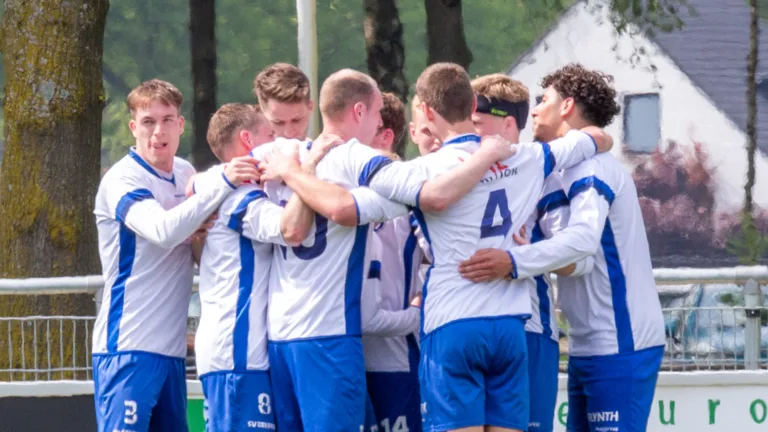 SV Deurne pakt drie belangrijke punten met aantrekkelijk spel tegen EFC in Eersel (1-3)
