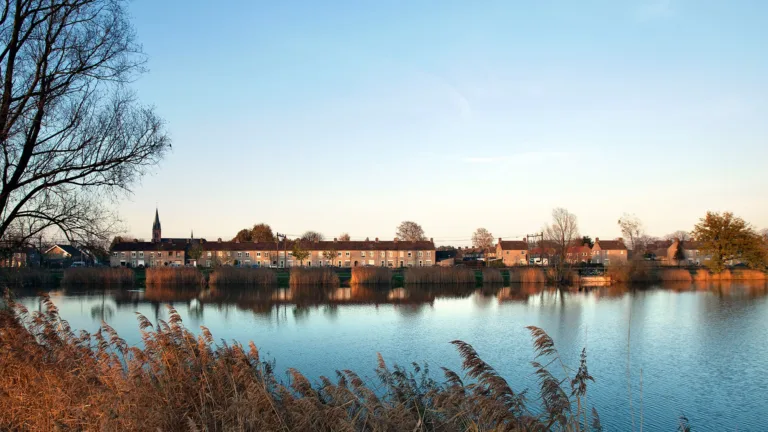 Onafhankelijke Groep Deurne wil onderzoek naar woningbouwlocaties in Zeilberg voor starters en ouderen