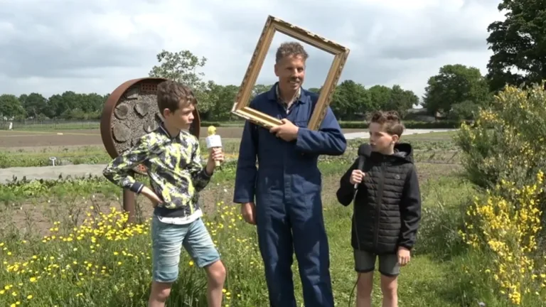 [VIDEO] Jonge reporters van Kids Flits op bezoek bij boer Henk Kerkers