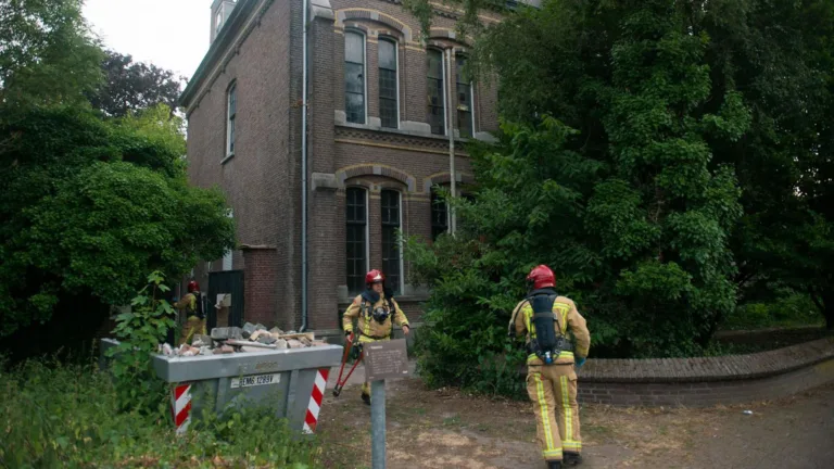 Voor de tweede keer brand in leegstaand Fraterhuis in Deurne