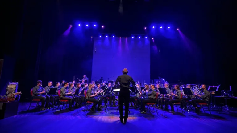 Harmonieorkest Excelsior maakt muzikale reis door geschiedenis van Zeilberg