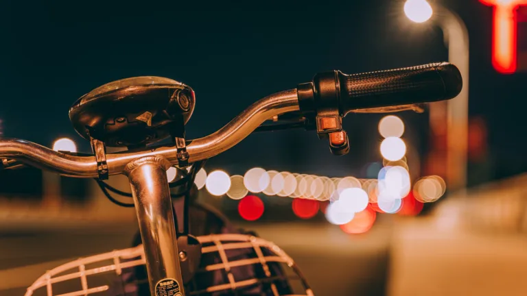 Ruim 95 procent van fietsers heeft verlichting op orde bij controle in buitengebied Deurne