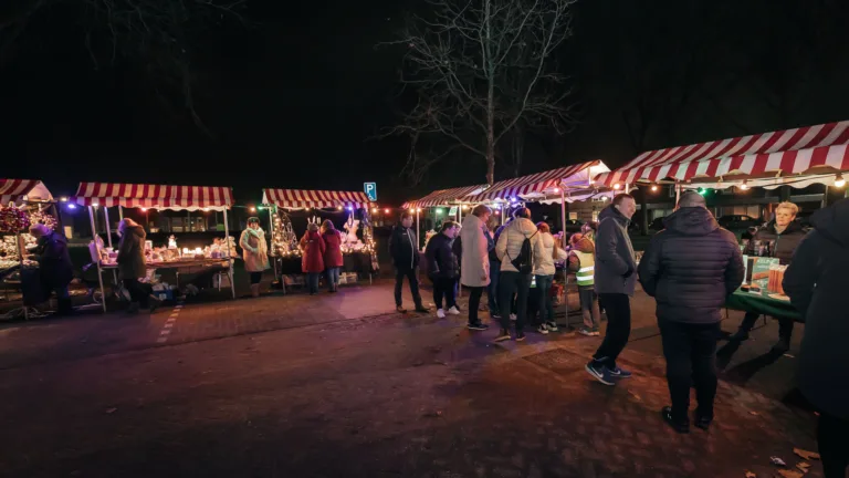 Na succesvolle eerste editie opnieuw kerstmarkt in de Heiakker