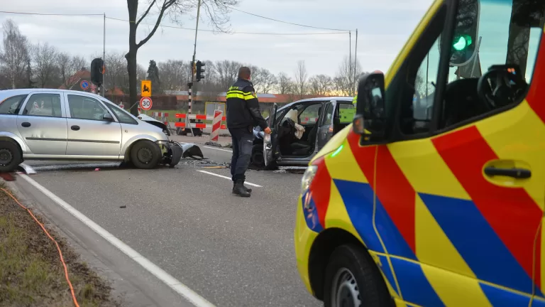 Taakstraf van 80 uur voor onoplettende chauffeur die dodelijk ongeluk veroorzaakte op N270 in Deurne