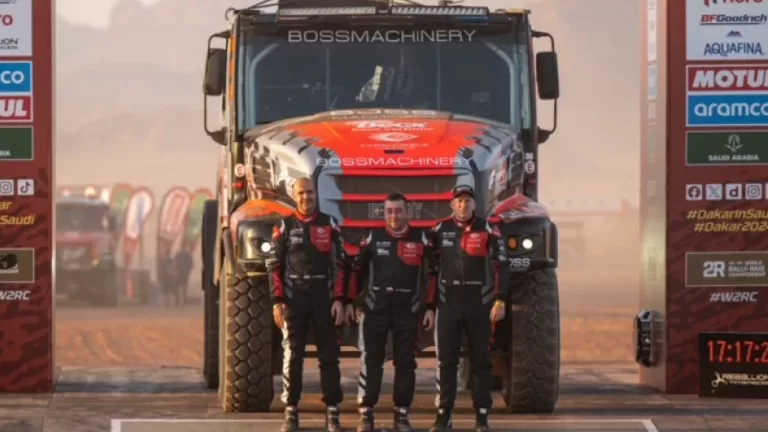 Nederlands team met Neerkantse navigator Marcel Snijders eerste bij proloog Dakar Rally