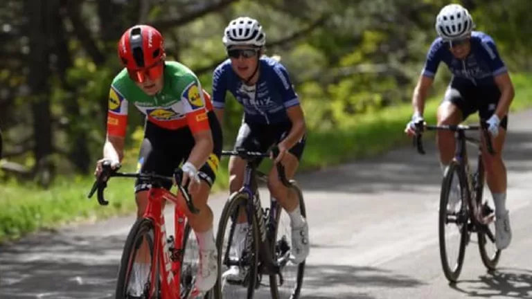 Yara Kastelijn doet goede zaken in Vuelta Femenina; opnieuw podiumplek voor Neerkantse renster