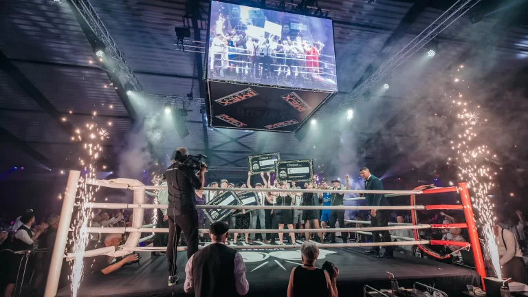 Rechter fluit gemeente terug: boete van 50 mille voor boksgala bij Green Valley Estate was onterecht