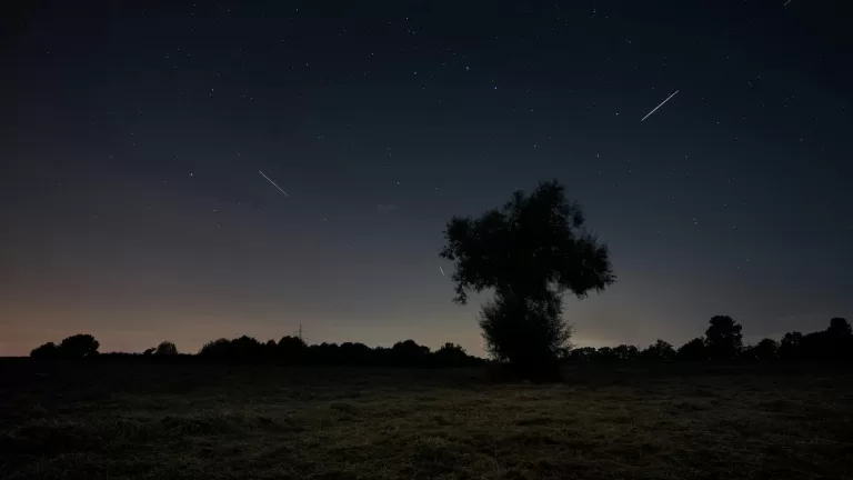 Spektakel in de lucht op komst: vallende sterren en met wat geluk ook het noorderlicht in Deurne